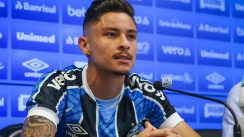 Renato Portaluppi deve escalar Diogo Barbosa entre os titulares no Grêmio