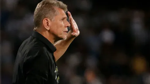 Autuori tenta explicar novo empate do Botafogo no Brasileirão