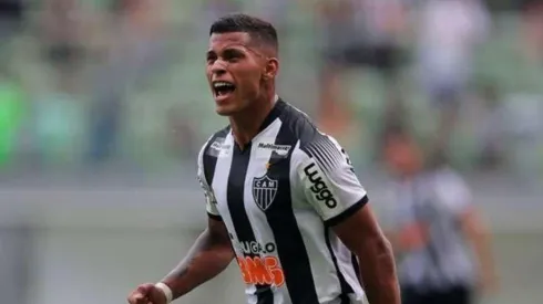 Maílton entra no radar e Botafogo projeta “chapéu” no Vasco