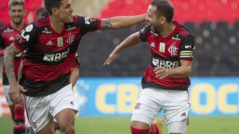 Dupla foi convocada por Tite – Foto: Alexandre Vidal/Flamengo.
