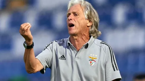 Jorge Jesus deixou o Flamengo para assumir o Benfica – Foto: Getty Images.
