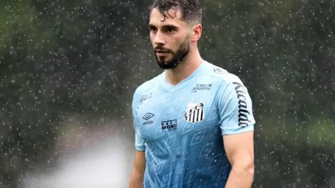 Após marcar contra o Grêmio, Láercio revela contato do Internacional