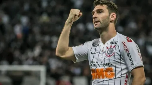 Boselli anuncia sua saída do Corinthians