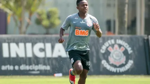 Cazares fez o primeiro gol na vitória sobre o Botafogo – Foto: Rodrigo Coca/Ag. Corinthians.
