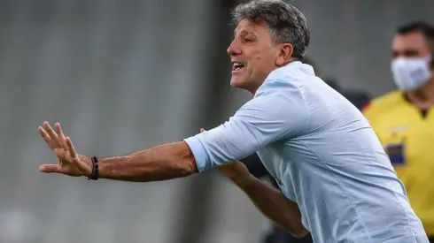 Renato deve realizar a mudança na lateral – Foto: Lucas Uebel/Grêmio.
