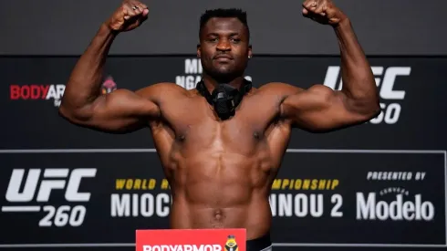Camaronês é o novo campeão dos pesados do UFC (Foto: Getty Images)
