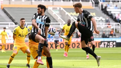 Tottenham sofre gol no fim e apenas empata com Newcastle