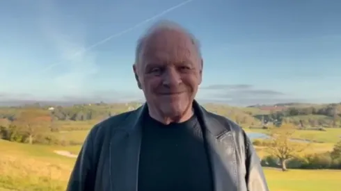 Anthony Hopkins agradece a vitória no Oscar 2021
