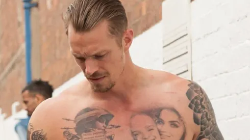 Joel Kinnaman em cena de "O Informante", agora na Netflix
