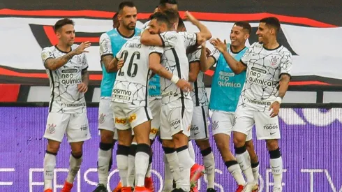 Confira os melhores momentos da vitória do Corinthians sobre o Athletico-PR por 1 x 0 na Arena da Baixada