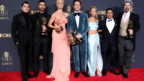 Ted Lasso saiu da premiação no último domingo do Emmy com seis estatuetas.
