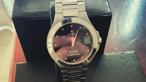 Relógio do SCOOP que será sorteado pelo jogador (Reprodução Instagram)
