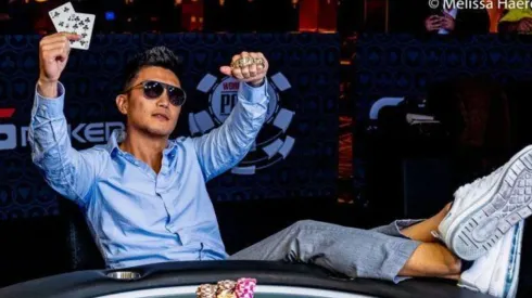 Carlos Chang ganhou o primeiro bracelete da carreira (Foto: Melissa Haereiti/PokerNews)
