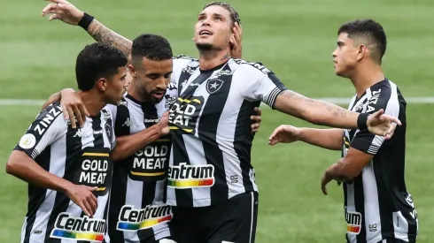 Botafogo vem colhendo frutos da mudança de comportamento nas redes sociais | Crédito: Getty Images
