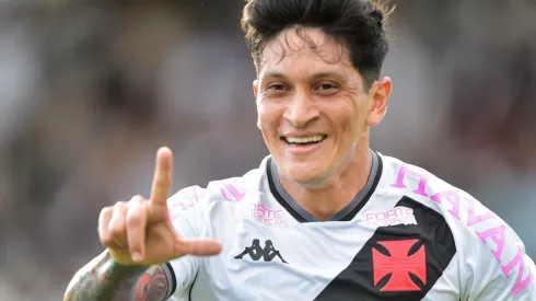 Foto: Thiago Ribeiro/AGIF – Cano tem 43 gols com a camisa do Vasco
