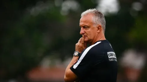 Foto: Ricardo Saibun/AGIF – Dorival tem três títulos em suas duas passagens pelo Santos
