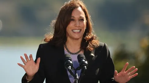 Kamala Harris se tornou a primeira mulher a presidir os Estados Unidos
