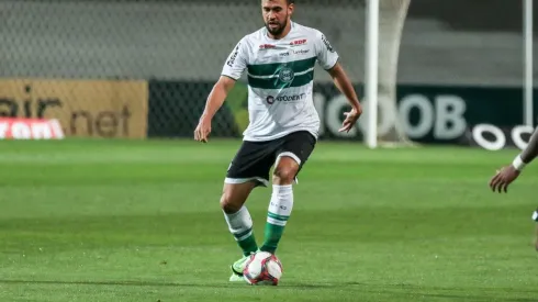 Robson Mafra/AGIF – Luciano Castán, zagueiro do Coritiba