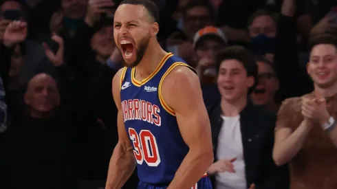 Curry quebrou recorde de mais cestas de três pontos na história da NBA (Getty Images)
