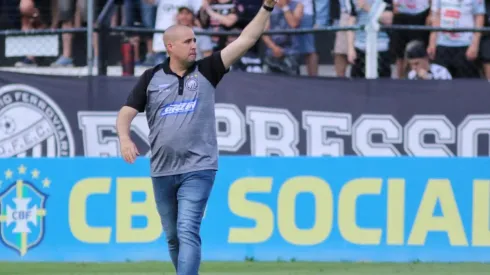 Foto: Joao Vitor Rezende Borba/AGIF – Ricardo Catalá técnico do Operário
