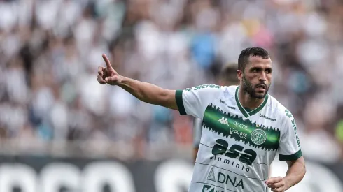 Thiago Ribeiro/AGIF – Ronaldo Alves, zagueiro do Guarani
