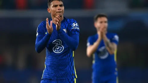 Thiago Silva tem se destacado na passagem pelo Chelsea; zagueiro caiu nas graças da torcida de forma imediata