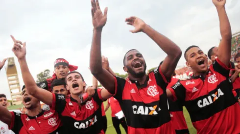 Staff Images/ Flamengo / Divulgação – Jogadores da base flamenguista

