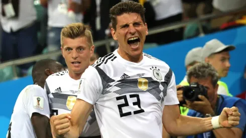 Alexander Hassenstein/Getty Images – Gomez em jogo pela seleção alemã
