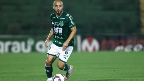 Diogo Reis/AGIF - Régis, jogador do Coritiba
