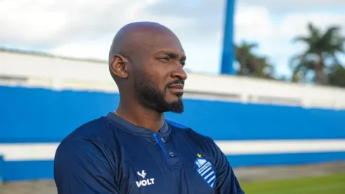 Augusto Oliveira/ASCOM CSA - Leandro Souza, coordenador do Departamento de Futebol do CSA