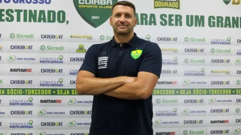 AssCom Dourado/Cuiabá – Eduardo Oliveira, técnico do Cuiabá
