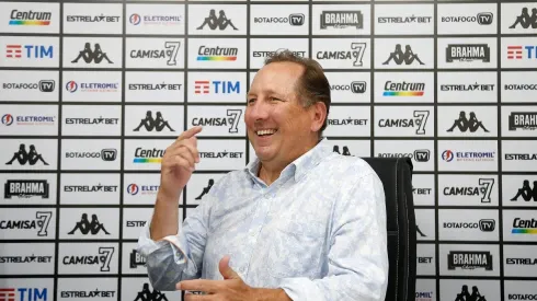 Foto: Flickr Oficial Botafogo FR/Vítor Silva | John Textor analisa contratações feitas pelo Fogão
