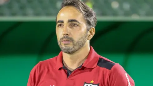 Luiz Fernando Cosenzo/Agência Botafogo – Leandro Zago, técnico do Botafogo-SP
