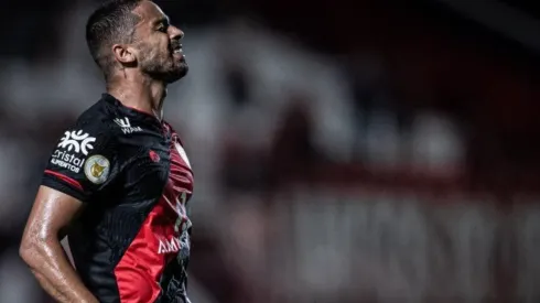 Heber Gomes – Mais Goiás/ Dellatorre e mais dois ficam de fora do time titular de Umberto Louzer em estreia do treinador no Atlético-GO
