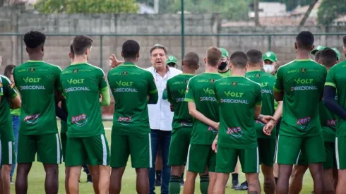 João Zebral / América. Participando pela primeira vez da Libertadores, o clube mineiro procura encorpar o elenco com nomes experientes.
