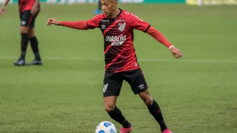 Robson Mafra/AGIF - Vitinho está ligado a retorno ao Athletico-PR