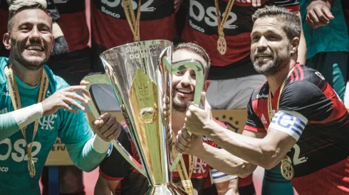Foto: Matheus Sebenello/AGIF – Medalhão pode deixar o Flamengo em 2022
