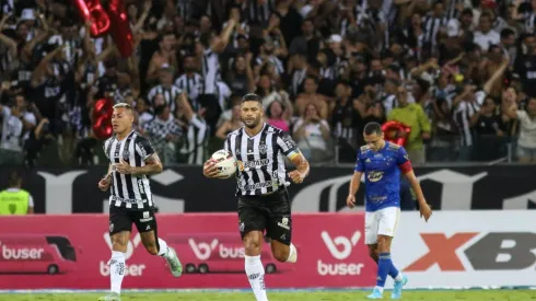 Fernando Moreno/AGIF. Hulk crava e abre caminho para a virada do Galo em clássico contra o Cruzeiro
