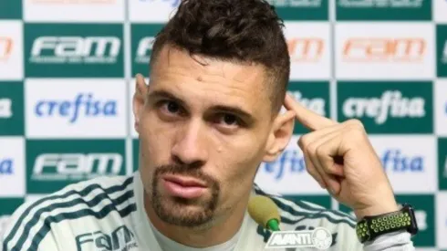 Foto: César Greco - Moisés foi decisivo no título brasileiro de 2016 do Palmeiras, mas pode retornar ao Brasil para jogar em rival