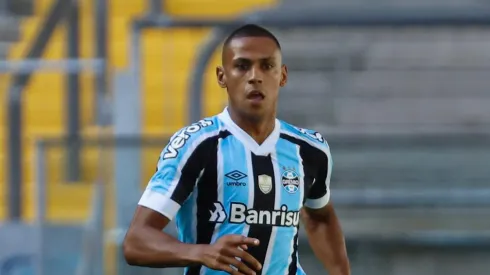 Bruno Alves foi um dos criticados no Grêmio (Foto: Maxi Franzoi/AGIF)
