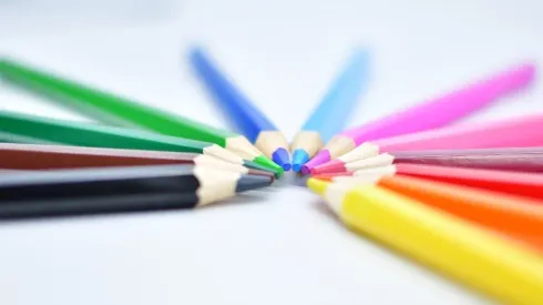 Neurocientista fez estudo sobre a influência das cores no cerebro