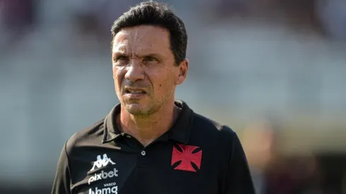 Foto: (Thiago Ribeiro/AGIF)  – Zé Ricardo atendeu aos pedidos da torcida do Vasco
