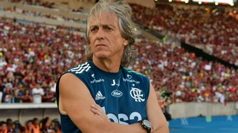 Foto: Thiago Ribeiro/AGIF | Titular de Jorge Jesus no Fla em 2019 é oferecido ao Botafogo
