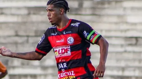 Samy Oliveira / Campinense. Apresentado ao Vila Nova, Rafinha declara estar preparado para disputa na Série B
