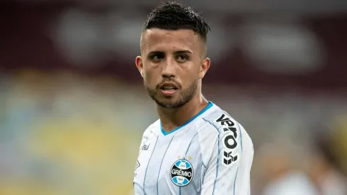 Foto: Jorge Rodrigues/AGIF – Matheus Henrique foi vendido pelo Grêmio.
