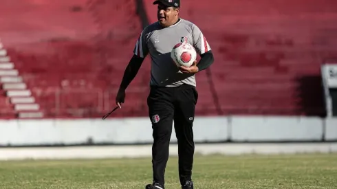 Rafael Melo/Santa Cruz FC. Treinador já conseguiu o acesso à terceira divisão sob o comando do Floresta-CE
