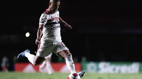 Alisson foi titular em São Paulo x Flamengo (Foto: Ettore Chiereguini/AGIF)
