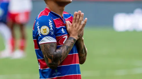 Titi questionou a participação da arbitragem (Foto: Pedro Chaves/AGIF)