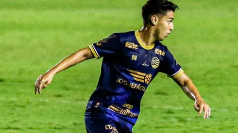 Foto: Rafael Vieira/AGIF | Carpina é o artilheiro do Náutico com cinco gols marcados nesta temporada
