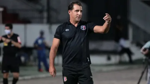 Rafael Melo/Santa Cruz. Martellote assume o comando do Tricolor após a demissão de Leston Júnior